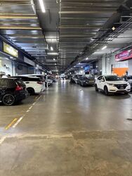 Carros Centre (D25), Factory #611009061
